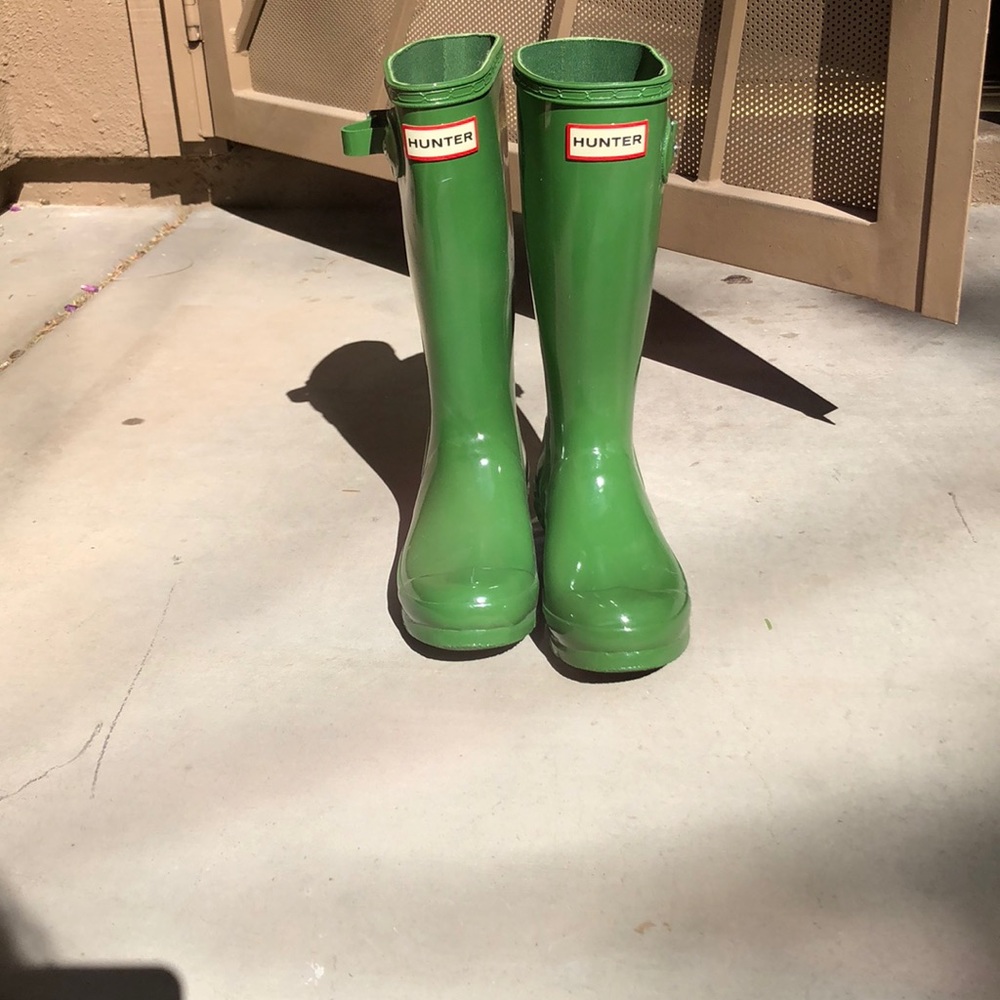 Green hunter boots size 1